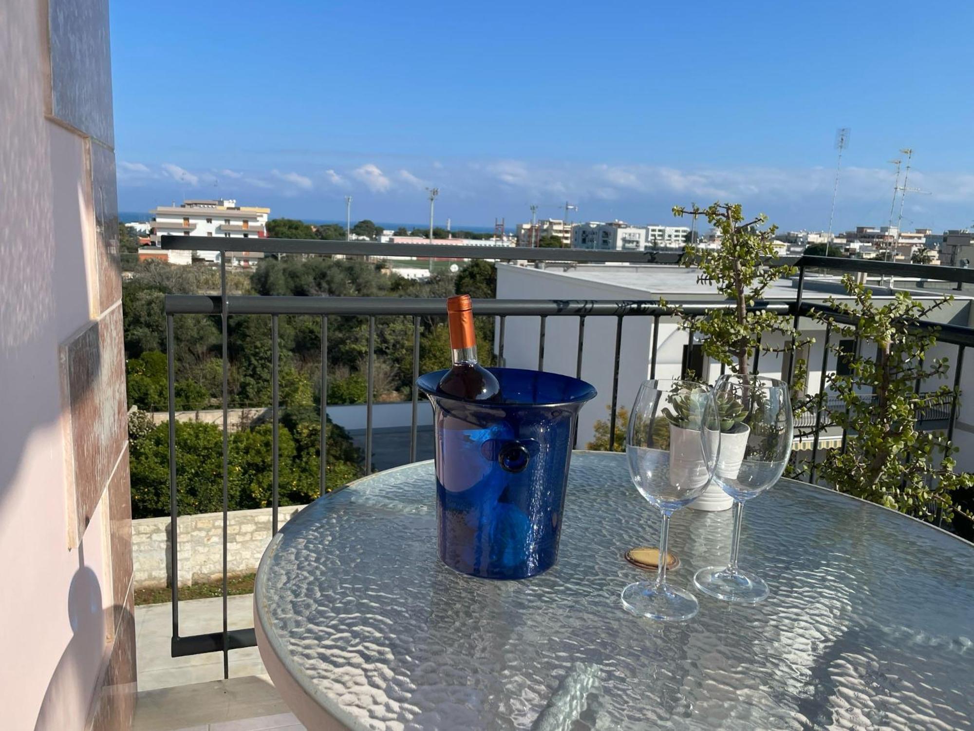 Wanderlust House Hotel Bari Eksteriør billede